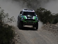 Dakar 2012 - Etape 4: Peterhansel gagne et repasse en tête !