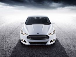 Ford-Mondeo-les-photos-officielles-de-sa-soeur-americaine-75351.jpg