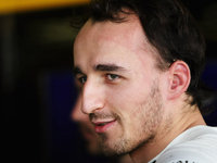 La série noire se poursuit :  Robert Kubica se fracture la jambe en tombant