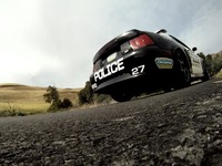 [vidéo] La police en Mustang Cobra poursuit des motards