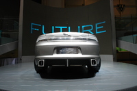 Jaguar C-XF Concept: quitte ou double.