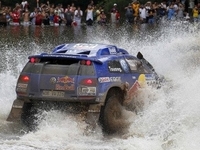 Carlos Sainz accroit son avance 