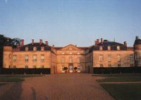 Aujourd'hui: tous à l'Auto Rétro Prestige du Château Parentignat!
