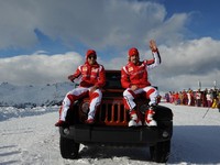 Ca fait tout drôle : Fernando Alonso et Felipe Massa font la promo du Jeep Wrangler