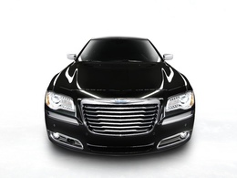Chrysler-300-C-une-version-hybride-en-65029.jpg