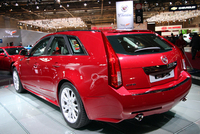 Mondial de Paris 2008 Live : CTS Sport Wagon, Cadillac fait le break !