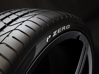 Pirelli : nouvelle gamme F1 et P Zero Silver, un pneu de route en série limitée [bonus : nos photos des F1 2012]