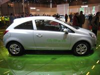 Stand Opel : Corsa et Astra ecoFLEX