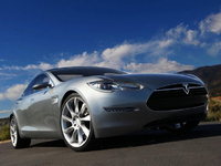 Tesla va collaborer avec Daimler pour la future Mercedes électrique