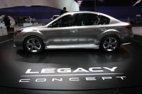 Subaru recycle à Genève : Legacy concept et R1 e