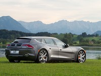 Fisker lancera le break Karma Surf au Mondial de Paris 2012