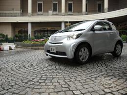 Geneve-2011-une-Toyota-iQ-electrique-65977.jpg