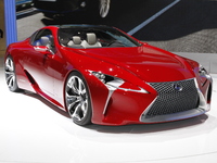 Genève 2012 Live : Lexus LF-LC, un peu de joie dans la grisaille 