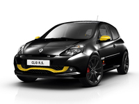 Renault célèbre la F1 avec sa Clio R.S. Red Bull Racing RB7 