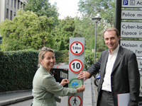 Un parking souhaite la bienvenue au GPL !