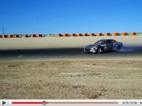 Mazda RX-8 BMI Racing quadrirotor : de l'angle, de la fumée et du bruit