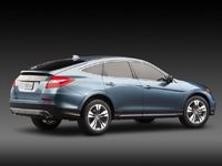 New York 2012 : Honda Crossstour restylé officiel