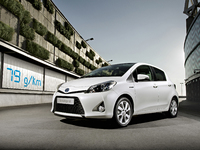 La production de la Toyota Yaris Hybride débute