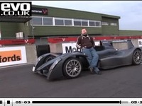 Evo essaye la Caparo T1 sur routes ouvertes