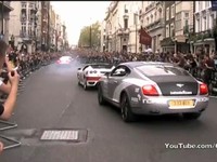 [Vidéo] Gumball 3000 2010 à Londres : des supercars, un public enthousiaste et une... Renault Mégane CC camouflée (?)