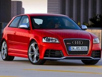 Audi RS3 : comme ça ?