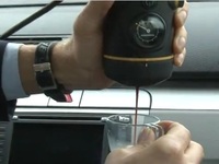 Handpresso : la machine à café s'invite maintenant dans la voiture
