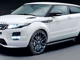 Un Range Rover Evoque Sport pointe à l'horizon