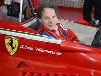 F1 : Ferrari célèbre Gilles Villeneuve en présence de Jacques, son fils. 