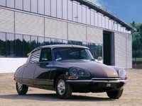 L'avis propriétaire du jour : Mister Bean nous parle de sa Citroën DS20 de 1969