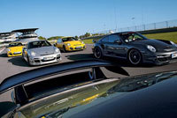 Mega-test: 5 Porsche 911 Turbo tunées sur le grill