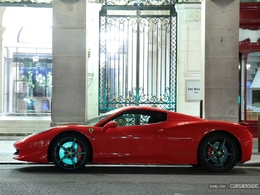 Photos du jour : Ferrari 458 Spider