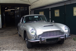 Photos du jour : Aston Martin DB6