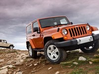 Le Mercedes G 55 AMG ne se sentira plus seul : bientôt une Jeep Wrangler HEMI SRT8 ?