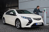 L'Opel Ampera ralliera Genève par ses propres moyens !