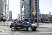 Renault Wind et Clio Gordini R.S. en photos et vidéos officielles