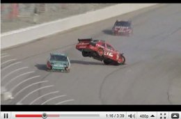 video-Nascar-du-berger-et-la-bergere-Keselowski-s-envole-39490.jpg