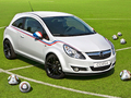 L'Opel Corsa supporter amovible de l'équipe de France