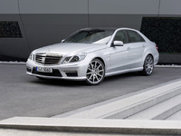 Nouvelle Mercedes E63 AMG: avec un V8 biturbo