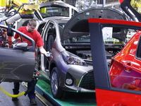 Toyota va produire plus de Yaris hybrides dans son usine française