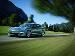 Nouvelle-Porsche-Panamera-Diesel-vous-l-attendiez-68510.jpg