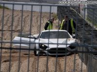 La seule Zenvo ST1 au monde dans un mur