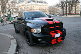 Photos du jour : Dodge Ram SRT-10