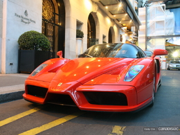 Photos du jour : Ferrari Enzo