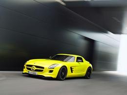 Future-Mercedes-Video-SLS-AMG-E-Cell-Un-jaune-electrique-58000.jpg