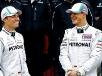 Nico Rosberg défend Michael Schumacher