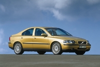 Une ribambelle de Volvo au rappel…