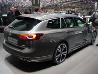 Opel Insignia Sports Tourer : gigantesque - Vidéo en direct du salon de Genève 2017