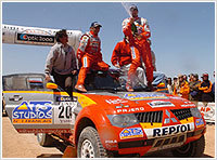 Luc Alphand remporte le Dakar 2006 