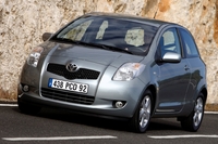 Rappel massif chez Toyota : la Yaris a chaud aux ceintures !