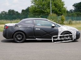 Spyshot-premiers-essais-routiers-pour-l-Opel-Astra-Cabriolet-69586.jpg